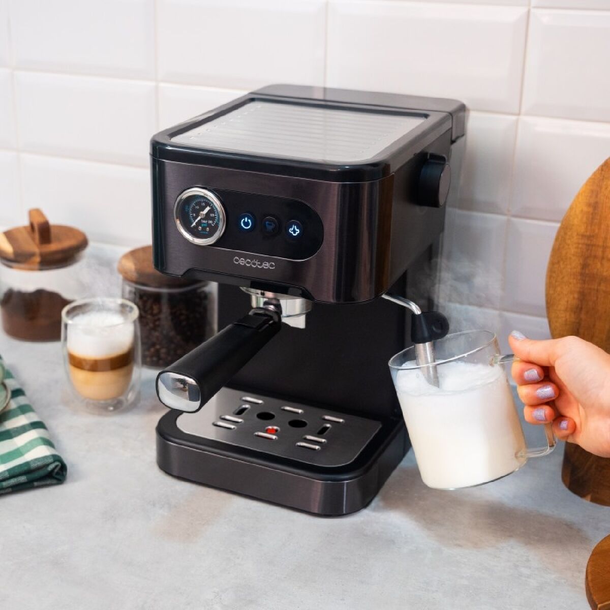 Cecotec Power Espresso 20 Pro Manual Coffee Machine 20 bar 1.5L Steel Steam Wand
